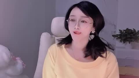 Snapshot of happysweetie168 chatting on 01/20/25, 07:04 Daisy online show from 01/20/25, 07:04