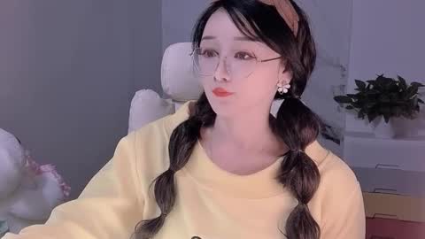 Snapshot of happysweetie168 chatting on 01/20/25, 03:07 Daisy online show from 01/20/25, 03:07