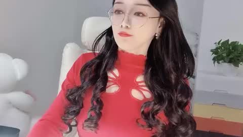 Snapshot of happysweetie168 chatting on 01/26/25, 05:23 Daisy online show from 01/26/25, 05:23