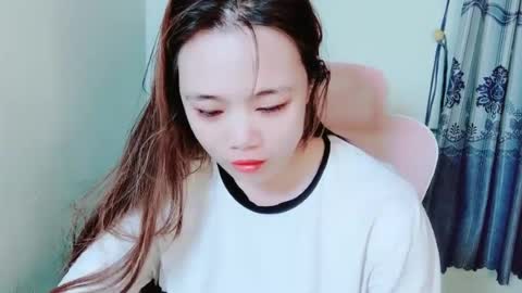 Snapshot of hara9922 chatting on 06/18/26, 03:27 hara9922 online show from 06/18/26, 03:27