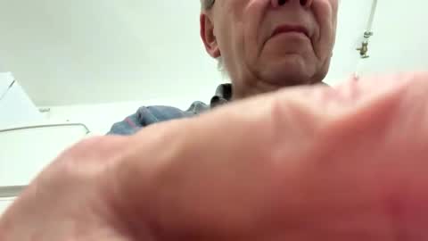 Snapshot of harald1234 chatting on 10/26/25, 09:10 harald1234 online show from 10/26/25, 09:10