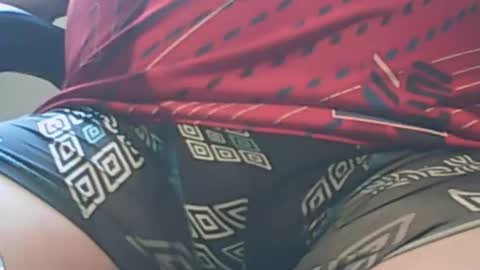 Snapshot of harangbruno chatting on 11/18/25, 02:43 harangbruno online show from 11/18/25, 02:43