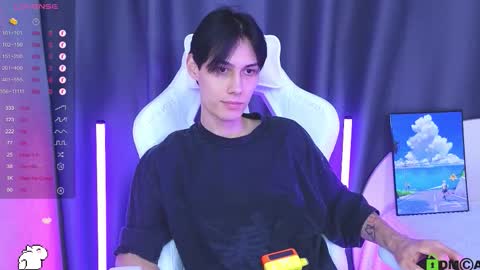 Mark online show from 10/29/25, 10:44