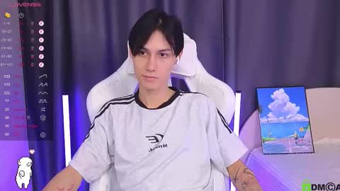 Mark online show from 11/14/25, 05:50