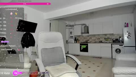 Snapshot of hard_chriss chatting on 01/28/25, 05:00 Hard Cock online show from 01/28/25, 05:00