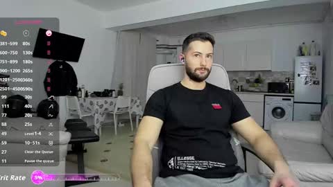 Snapshot of hard_chriss chatting on 11/19/25, 02:50 Hard Cock online show from 11/19/25, 02:50