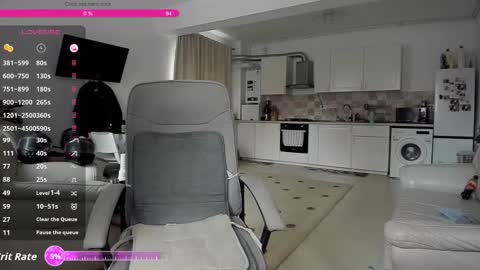 Snapshot of hard_chriss chatting on 11/21/25, 08:46 Hard Cock online show from 11/21/25, 08:46