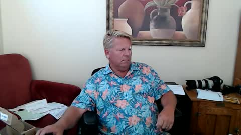 Snapshot of hardblondcouplehawaii chatting on 04/14/26, 11:44 Steele and Cassie online show from 04/14/26, 11:44