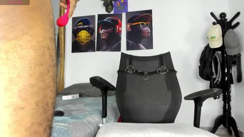 Snapshot of hardboy_latin chatting on 03/30/26, 12:00 hardboy_latin online show from 03/30/26, 12:00