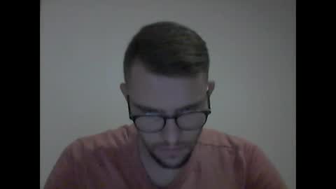 Snapshot of hardboylovemilfmoom chatting on 11/01/25, 05:26 hardboylovemilfmoom online show from 11/01/25, 05:26