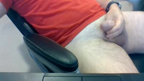 Snapshot of hardcock2889 chatting on 03/27/26, 01:33 Makeithappen9086 online show from 03/27/26, 01:33