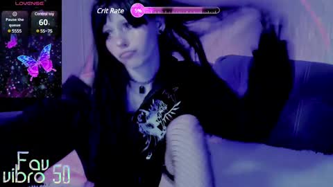 Mia online show from 02/14/25, 12:25