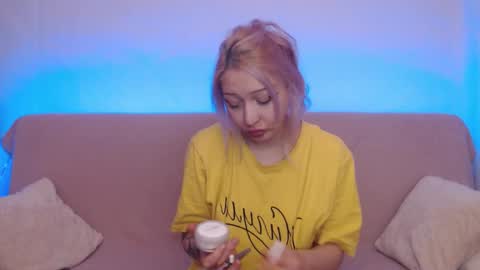 Emily online show from 11/16/25, 09:53