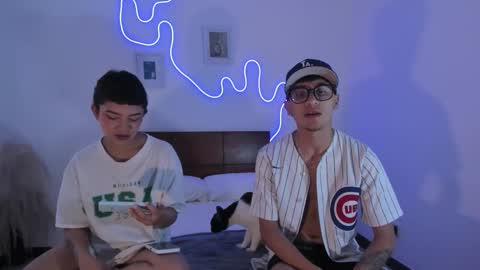 Snapshot of hardcoreheat_ind chatting on 02/08/26, 10:57 kade and demi independent models online show from 02/08/26, 10:57