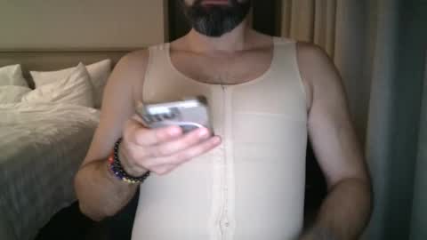 Snapshot of hardcoremike35 chatting on 02/27/25, 02:53 HcoreMike online show from 02/27/25, 02:53