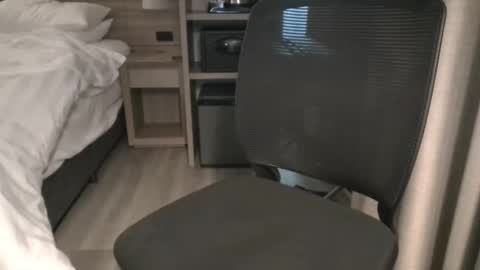 Snapshot of hardcoremike35 chatting on 02/28/25, 04:10 HcoreMike online show from 02/28/25, 04:10