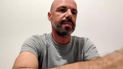 Snapshot of hardcumpleasure chatting on 05/05/26, 07:44 hardcumpleasure online show from 05/05/26, 07:44