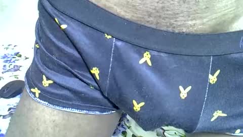 Snapshot of harderbby1 chatting on 11/27/25, 07:05 harderbby1 online show from 11/27/25, 07:05