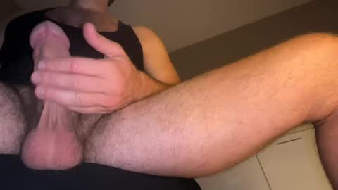 Snapshot of hardfeatured21 chatting on 08/02/26, 09:35 Max online show from 08/02/26, 09:35