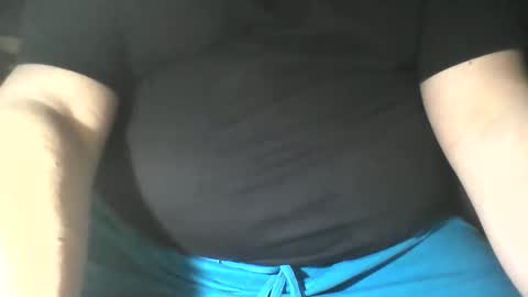 Snapshot of hardfrenchdick17 chatting on 04/19/26, 02:55 hardfrenchdick17 online show from 04/19/26, 02:55