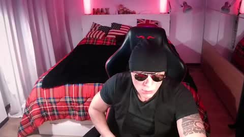 Snapshot of hardmattsteel chatting on 01/20/25, 12:25 MATTSTEEL - ITALIAN STALLION online show from 01/20/25, 12:25