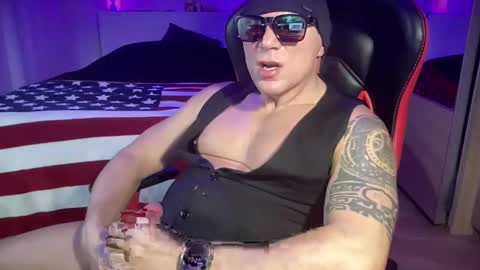 Snapshot of hardmattsteel chatting on 03/12/25, 01:03 MATTSTEEL - ITALIAN STALLION online show from 03/12/25, 01:03