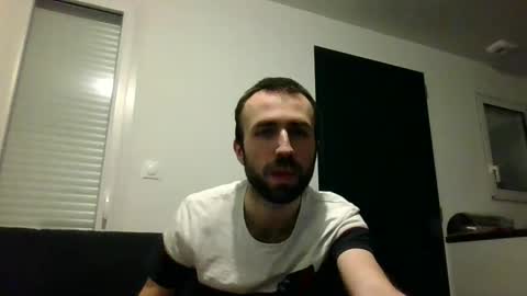 Mika online show from 02/13/25, 11:58