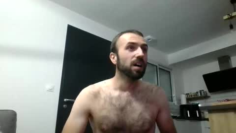 Mika online show from 09/11/25, 12:44