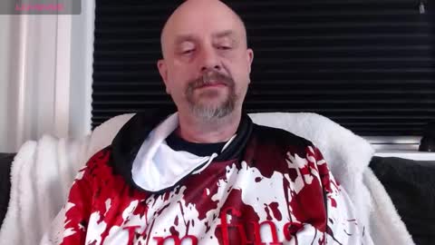 Snapshot of hardmrlazy chatting on 12/01/24, 07:36 MrLazy online show from 12/01/24, 07:36