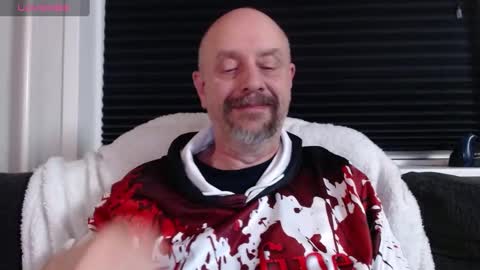 Snapshot of hardmrlazy chatting on 12/02/24, 09:17 MrLazy online show from 12/02/24, 09:17