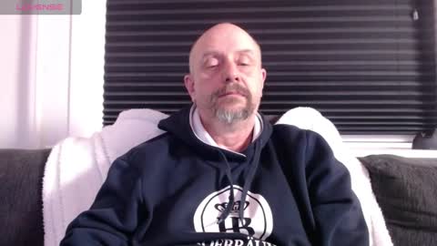 Snapshot of hardmrlazy chatting on 12/03/24, 06:49 MrLazy online show from 12/03/24, 06:49