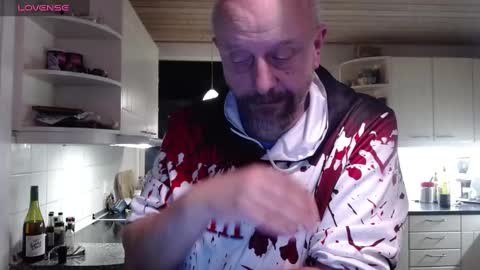 Snapshot of hardmrlazy chatting on 12/24/24, 04:08 MrLazy online show from 12/24/24, 04:08