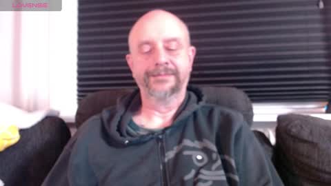 Snapshot of hardmrlazy chatting on 01/22/25, 07:03 MrLazy online show from 01/22/25, 07:03