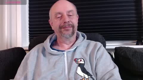 Snapshot of hardmrlazy chatting on 02/11/25, 05:40 MrLazy online show from 02/11/25, 05:40