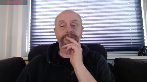 Snapshot of hardmrlazy chatting on 02/22/25, 12:08 MrLazy online show from 02/22/25, 12:08