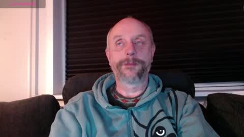 Snapshot of hardmrlazy chatting on 02/24/25, 07:41 MrLazy online show from 02/24/25, 07:41