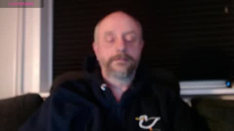 Snapshot of hardmrlazy chatting on 03/04/25, 07:11 MrLazy online show from 03/04/25, 07:11