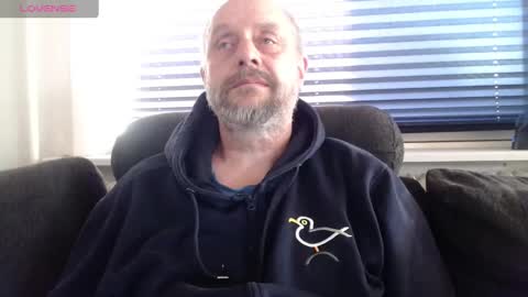 Snapshot of hardmrlazy chatting on 03/06/25, 03:02 MrLazy online show from 03/06/25, 03:02