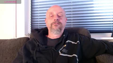 Snapshot of hardmrlazy chatting on 09/15/25, 07:41 MrLazy online show from 09/15/25, 07:41