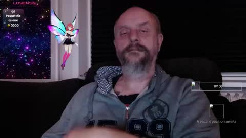 Snapshot of hardmrlazy chatting on 10/12/25, 07:13 MrLazy online show from 10/12/25, 07:13