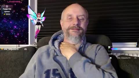 Snapshot of hardmrlazy chatting on 10/15/25, 07:03 MrLazy online show from 10/15/25, 07:03