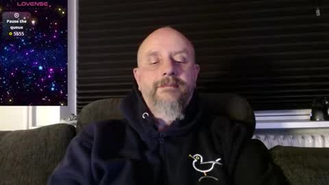 Snapshot of hardmrlazy chatting on 11/03/25, 07:04 MrLazy online show from 11/03/25, 07:04