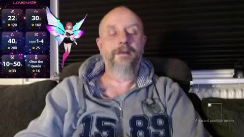 Snapshot of hardmrlazy chatting on 11/11/25, 07:58 MrLazy online show from 11/11/25, 07:58