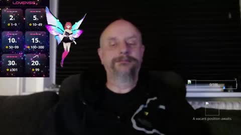 Snapshot of hardmrlazy chatting on 11/18/25, 07:18 MrLazy online show from 11/18/25, 07:18