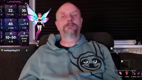 Snapshot of hardmrlazy chatting on 11/24/25, 08:41 MrLazy online show from 11/24/25, 08:41