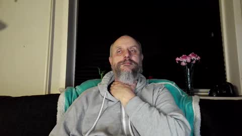 Snapshot of hardmrlazy chatting on 03/03/26, 06:36 MrLazy online show from 03/03/26, 06:36