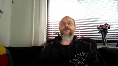 Snapshot of hardmrlazy chatting on 03/14/26, 11:59 MrLazy online show from 03/14/26, 11:59