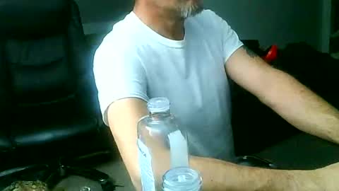 Hardnhorny4hottys online show from 12/04/24, 02:09