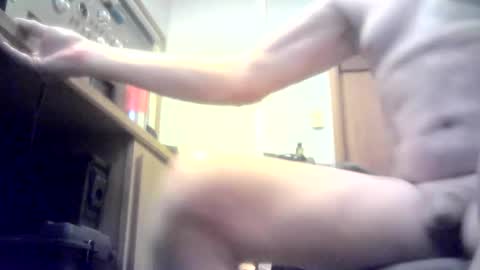 Snapshot of hardnudecum chatting on 12/27/24, 03:04 HardNudeCum online show from 12/27/24, 03:04