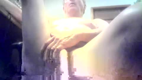 Snapshot of hardnudecum chatting on 02/22/25, 03:58 HardNudeCum online show from 02/22/25, 03:58